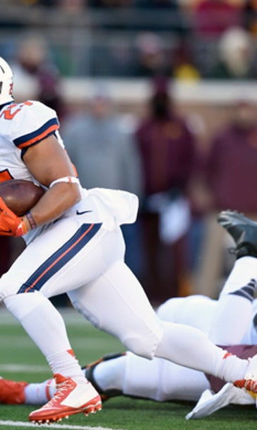 Almost gone, Illinois' Foster elected to stay - and score